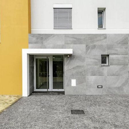 Luxury Poolside View Apartment Funchal  Extérieur photo